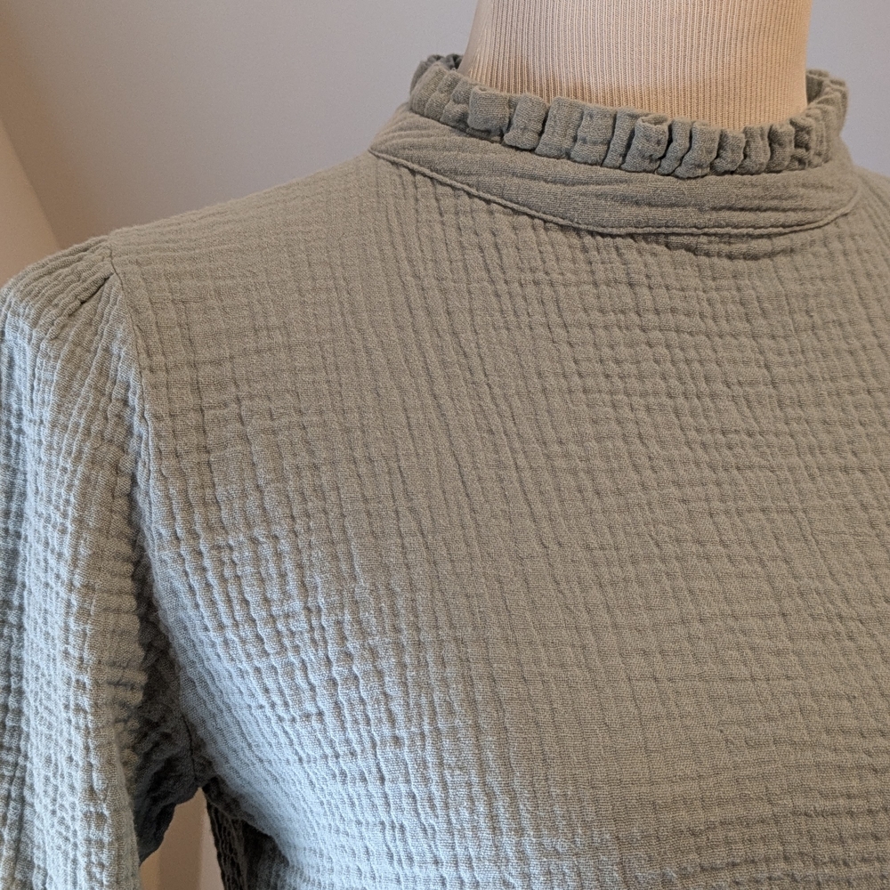 Mint Green Cotton Gauze Cropped Blouse Ruffle Neck